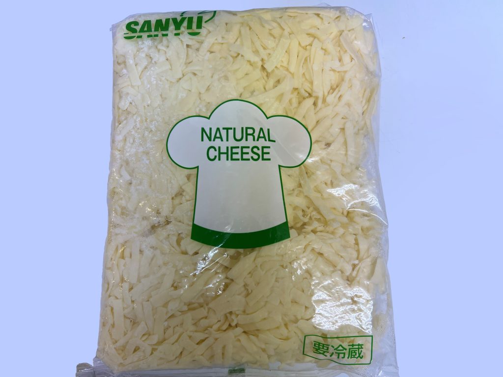 sanyu モッツアレラシュレッド　8mm1kg